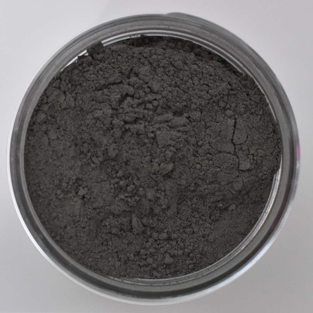 Detoxing vegan clay mask w/ charcoal and turmeric - Picture 3 of 4